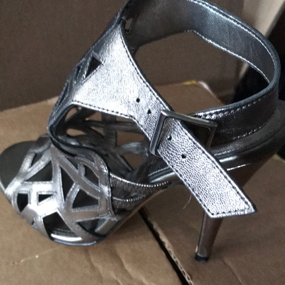 Aldo - Picture 1 of 2